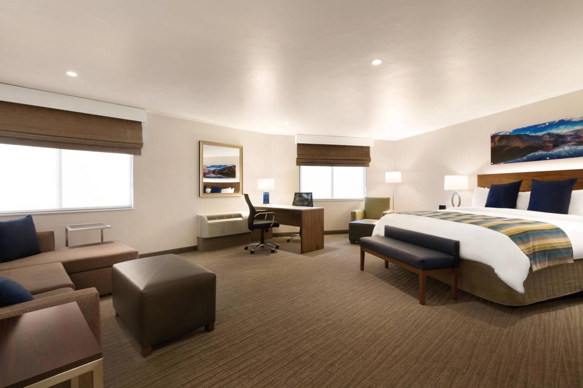 Delta Hotels By Marriott Helena Colonial Exterior photo